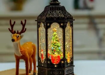 Lanterne de Noël rotative avec musique décoration pour la maison